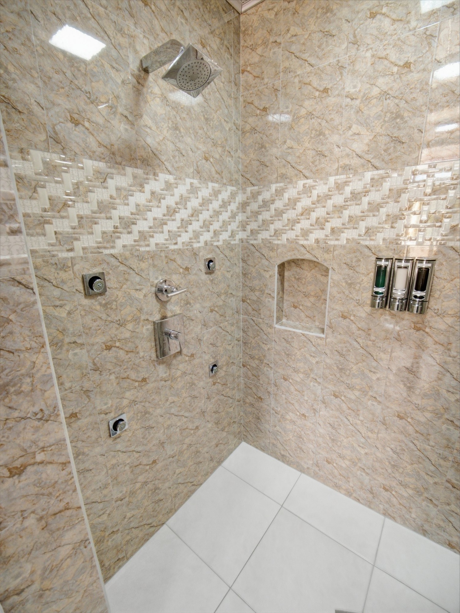 Poolside Suite shower with rainfall head and body jets